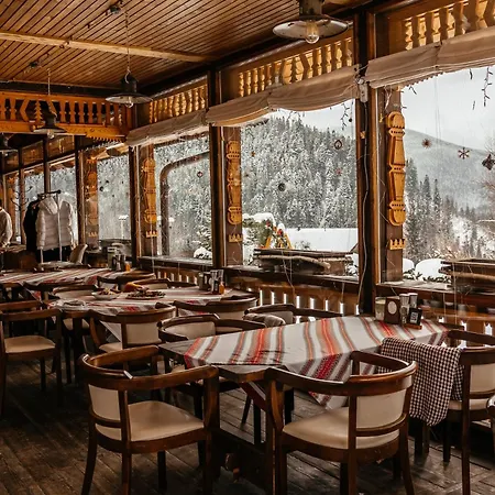 Üdülőközpont Koruna 3*