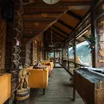 Koruna Semesteranläggning (resort) Tatariv