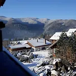 Semesteranläggning (resort) Koruna 3*