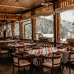 Semesteranläggning (resort) Koruna 3*