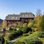 Semesteranläggning (resort) Koruna